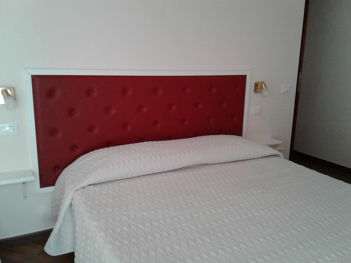 Borgo Manfria Hotell Gela Eksteriør bilde
